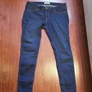 Hollister skinny jeans